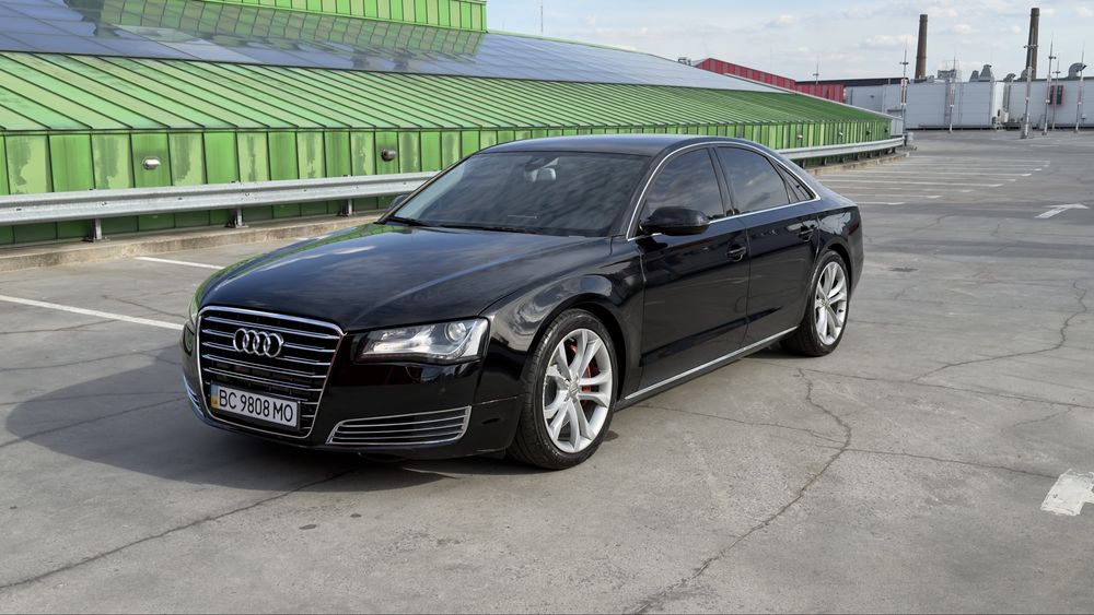 Audi A8D4! 3.0 дизель! Quattro!