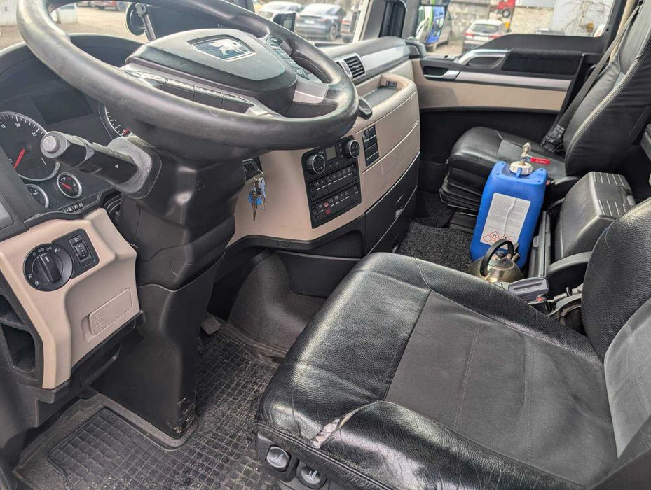 Сідельний тягач MAN TGX 18.500 під самосвал напівпричіп рефрижератор