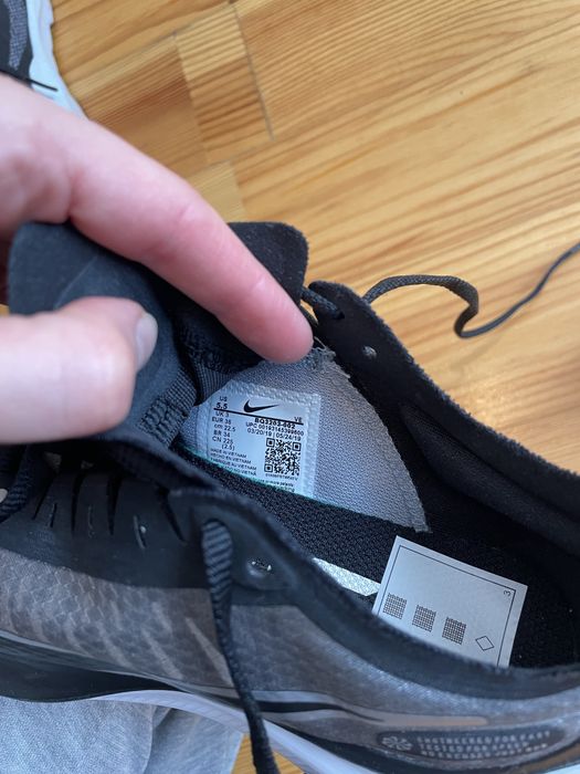 Оригінал! Кросівки Nike zoom gravity