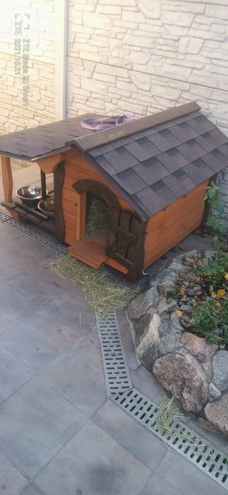 Будка для собаки