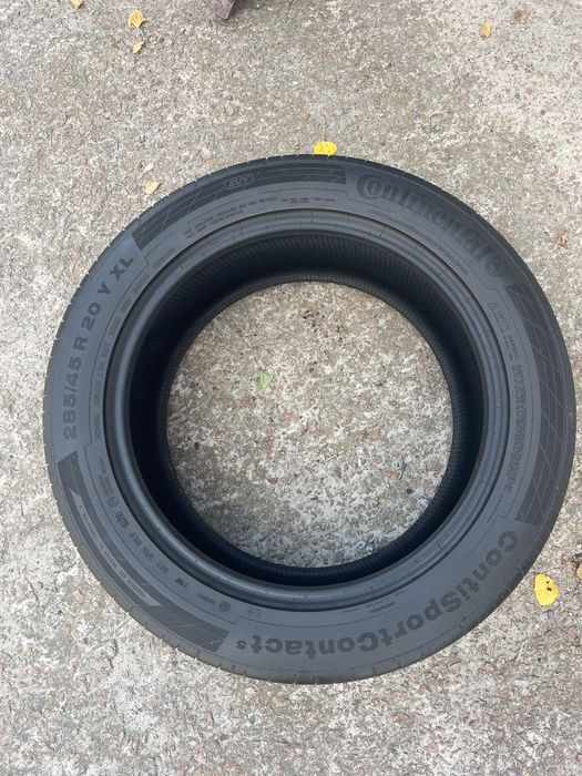 Літня гума (резина) Continental (Контененталь) Б/у 285/45 R20