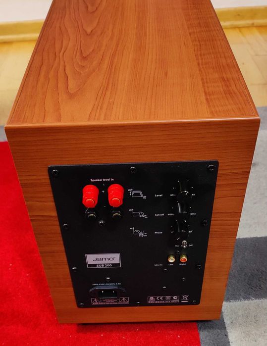 Jamo SUB 200 | Jasne Drewno | Stan BDB | Aktywny 200W