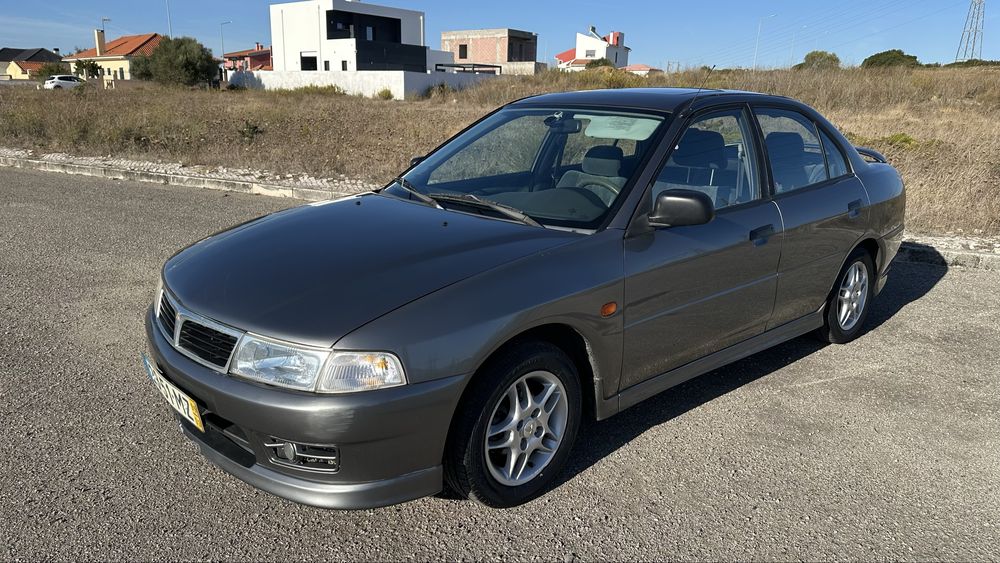 Mitsubishi lancer 1.3 glx foto 2
