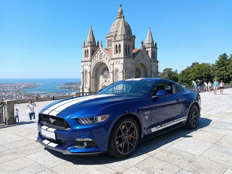 Serviço de aluguer de viatura automóvel - Ford Mustang