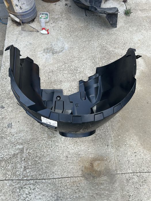 Para choques originais frente e trás e cava roda  Mercedes Vito W447 2019