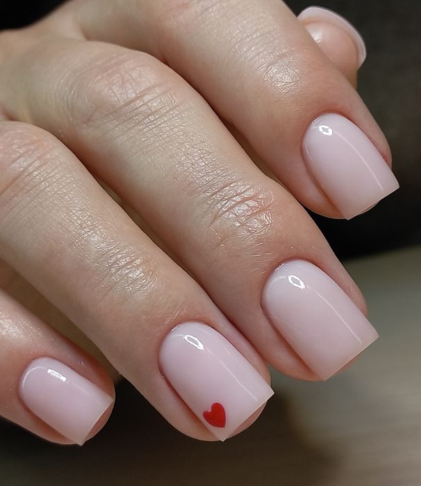 Манікюр і педикюр