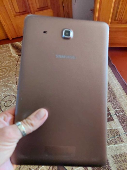 Планшет від Samsung моделі CE 0168