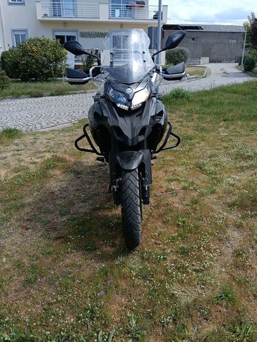 Mota Benelli TRK