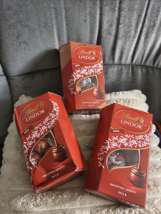 Pralinki z czekolady mlecznej Lindt Lindor 200 g