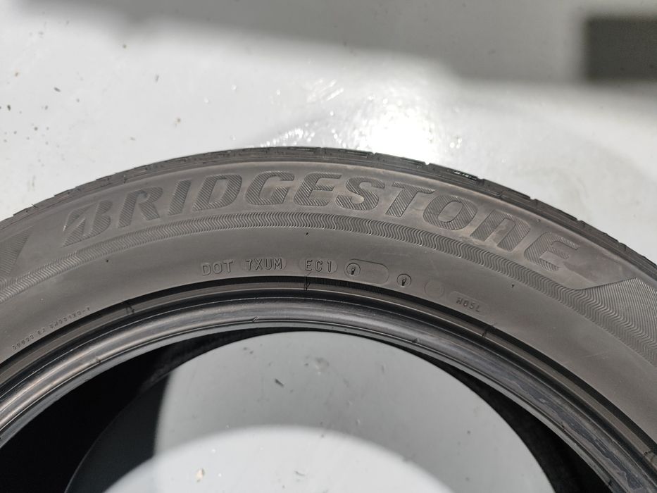 4 pneus semi novos 265-50R20 Bridgestone - Oferta dos portes