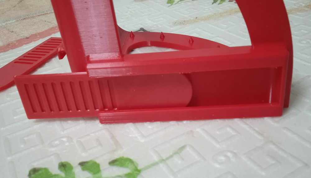 Тримач для простирадла