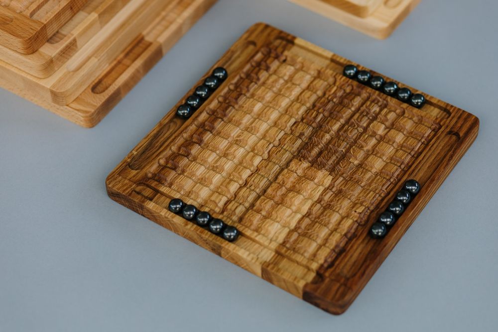 Настільна  дерев'яна гра "Магнітний бій" Магнітні шахмати, шахи.