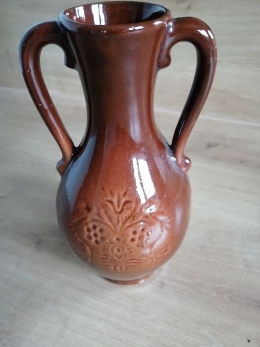 Wazon gliniany szkliwiony PRL flakon dzbanuszek brązowy wys 20cm