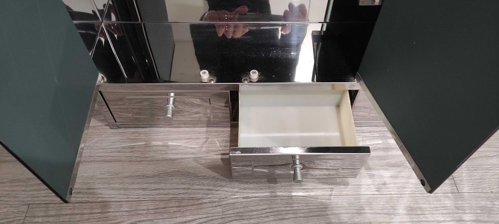 Armário Casa de Banho com espelho e Iluminação