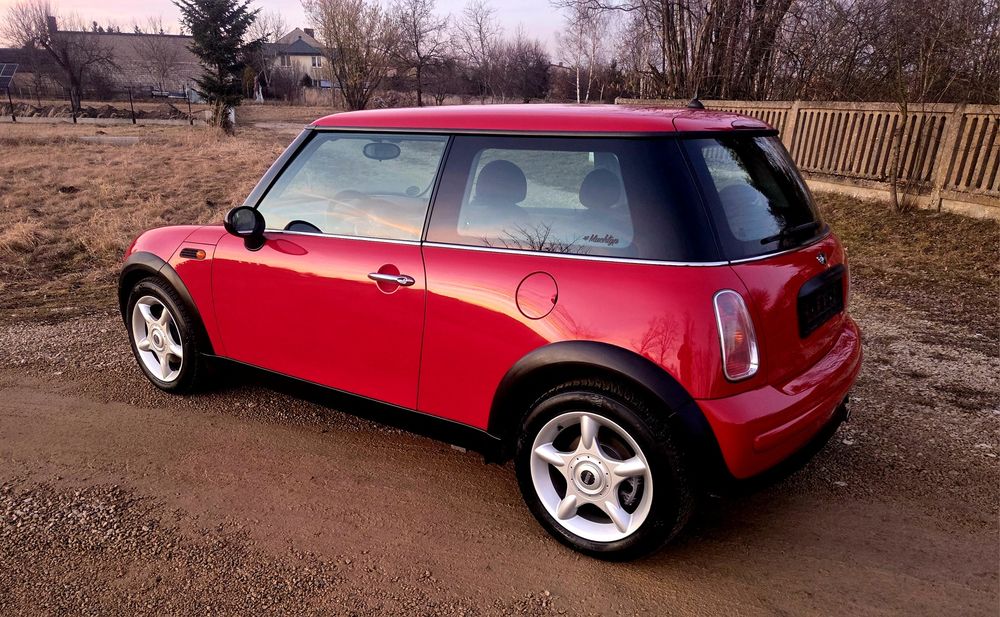Mini cooper r50 2003 doinwestowany