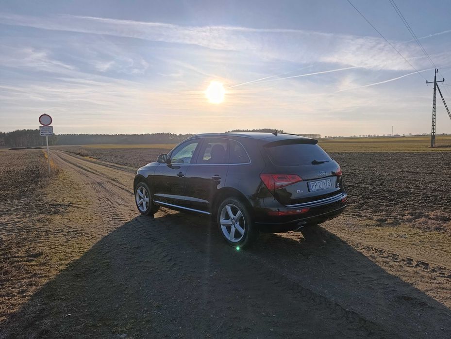 Samochód osobowy Audi Q5