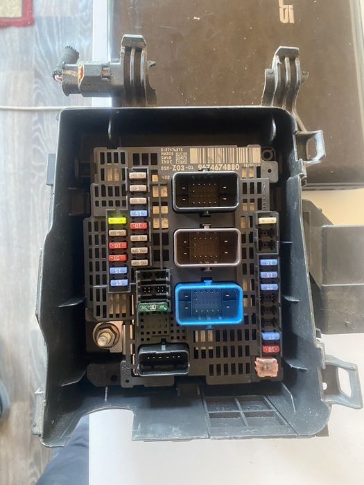 Блок BSM Z03 Citroen Peugeot 9674674880