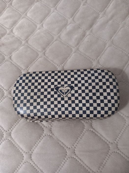 Óculos de sol estilo Burberry B 4015 – pretos