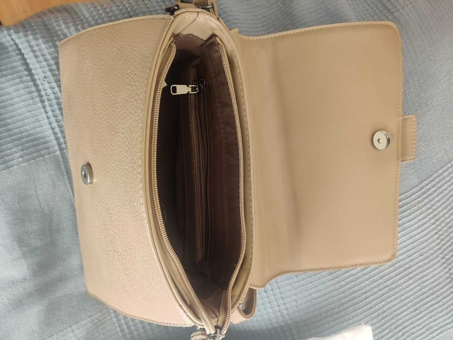 Mala com 2 alças, cor nude - nunca usada