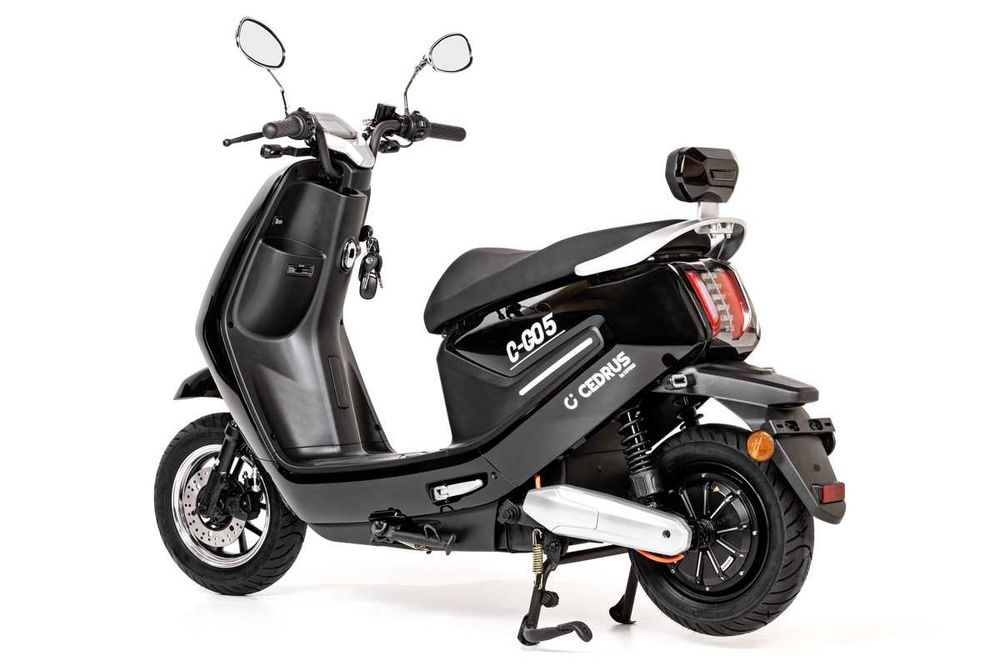 Skuter elektryczny Cedrus C-GO-5B 50–60 km zasięgu 45 km/h