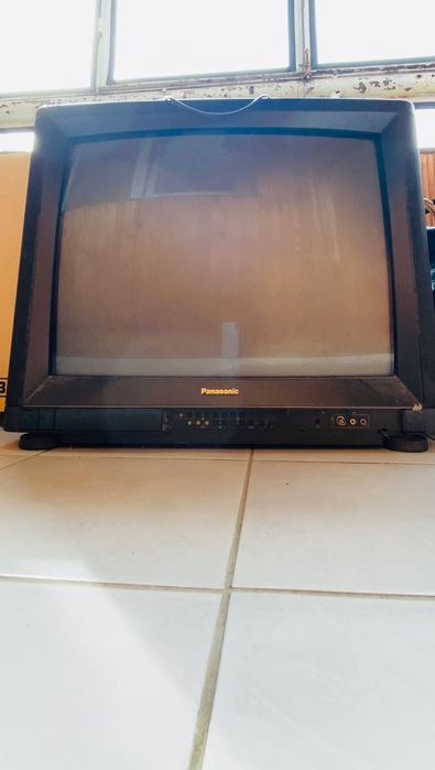 Panasonic 28” телевізор (кінескопний, робочий)
