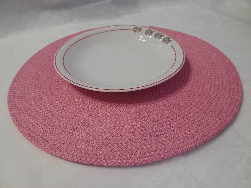 Підтарільники рожеві круглі Декор, турбота для столу Handmade Placemat