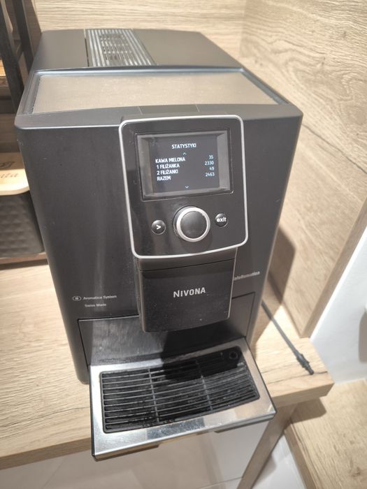 Ekspres do kawy Nivona 820 + pojemnik na mleko
