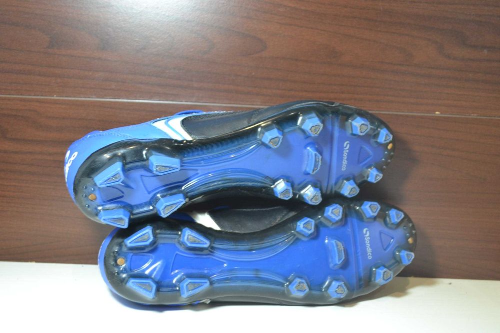 sondico 46р бутсы кожаные оригинал бампы шиповки копочки