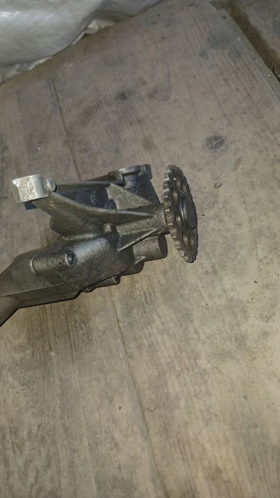 Спрінтер 2.9 масляний насос