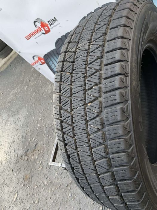 Шина 205/70 R15 1 шт Bridgestone 10,5мм, 2021р