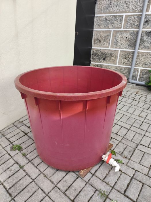 Dorna de plástico de 500L