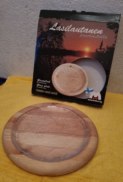 Wood-Based Decorative Plate.64738478474753121