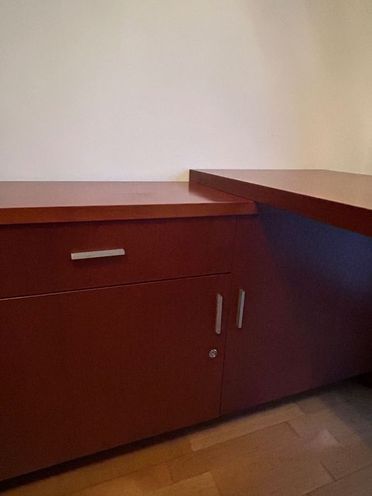 Secretária Escritório c/ Arrumação em Cerejeira (Paços de Ferreira!)