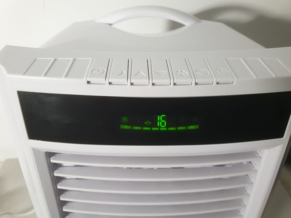 Klimatyzacja z funkcją grzania  Klarstein 990w nowa