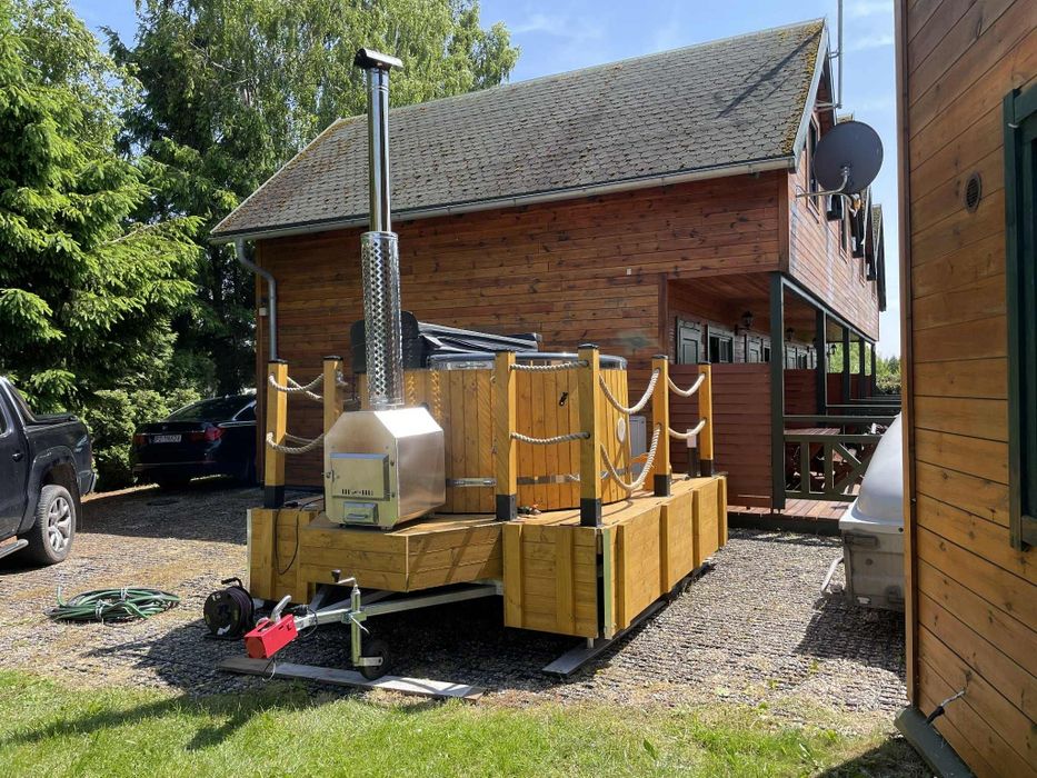 Mobilna balia jacuzzi do wynajęcia