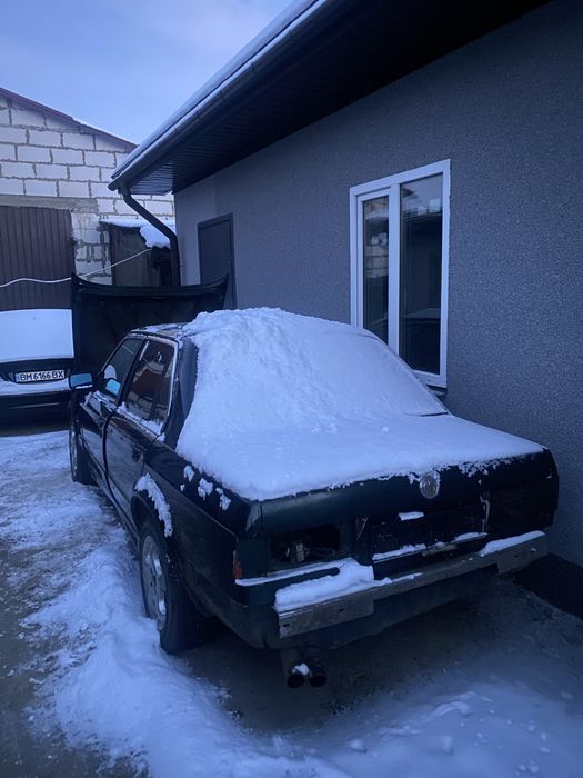 Продам bmw e30 м20б20