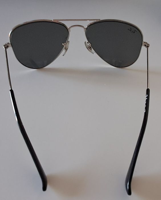 Óculos de Sol Rayban para criança, modelo RJ9506S 212/6G.