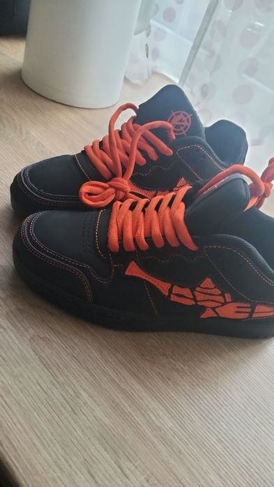 Vicinity - Akimbo Lows «Reverse Pumpkin»