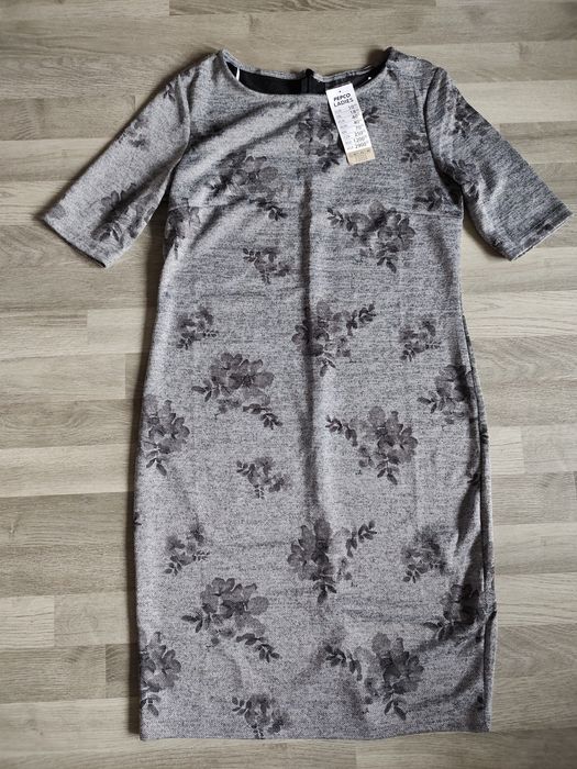 Sukienka szara 42 XL nowa kwiaty