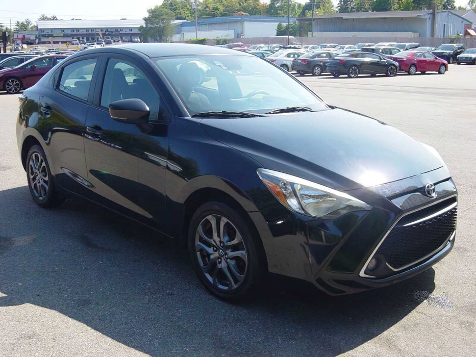 Toyota Yaris L      2019
