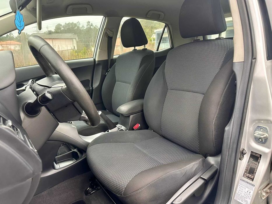 Toyota Auris 1.4 D4D Muito BOM Estado