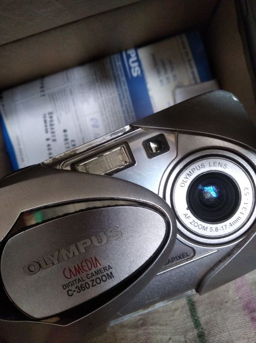 Фотоапарат  робочий есть все доки