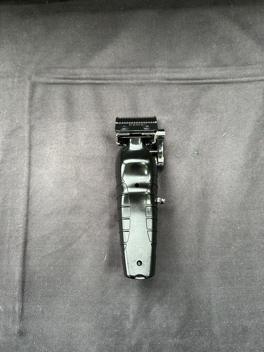 Selling a cutting machine64740036091139123