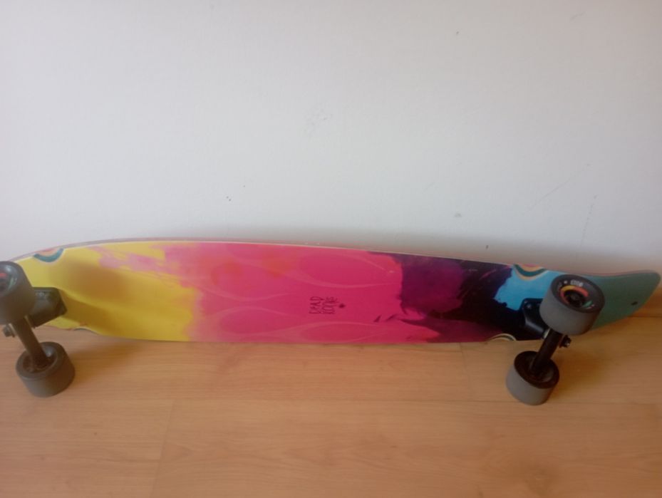 Longboard skate GLOBE Byron Bay 43" Dead/Kooks