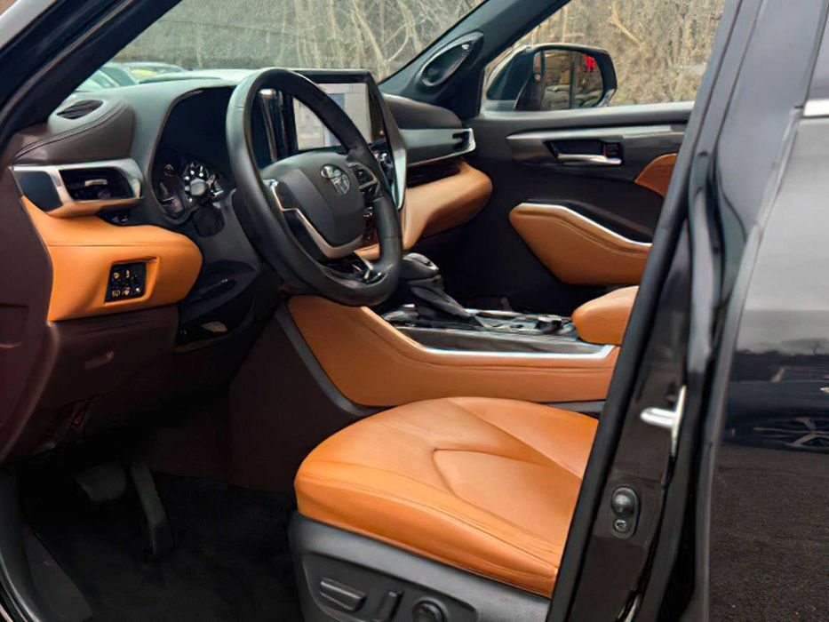 Toyota Highlander Platinum      2022