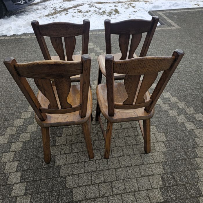 Krzesła dębowe masywne