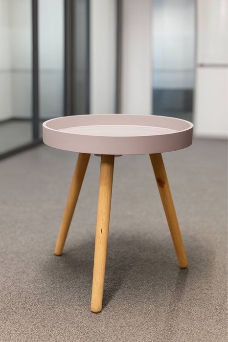 Распродажа офисной мебели Стулья  Кресла Тумбы Стеллаж Диван Стільці