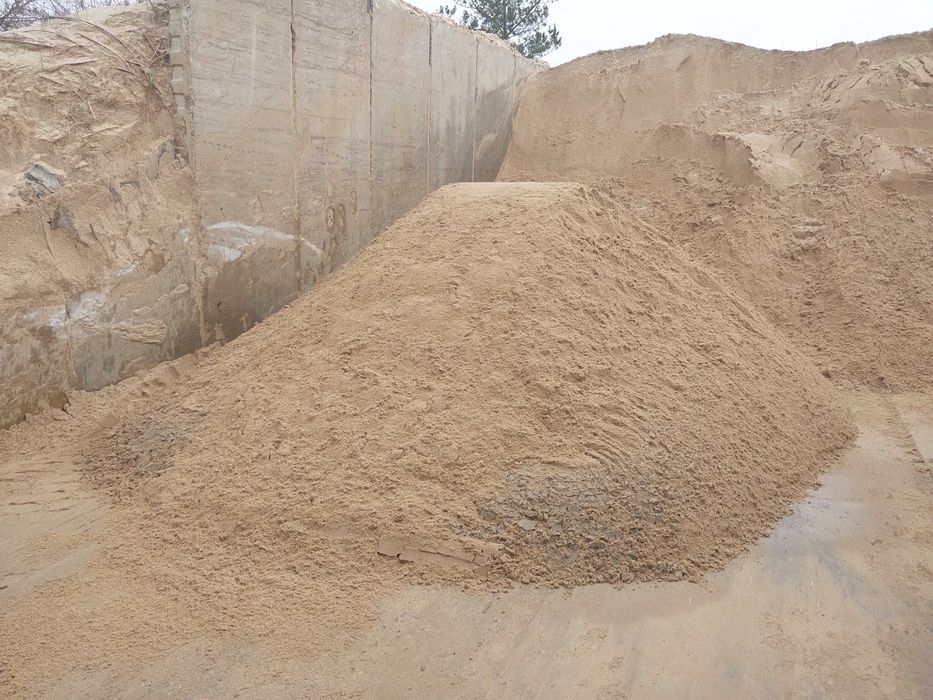 Piasek, podbudowa, żwir, ziemia- Transport