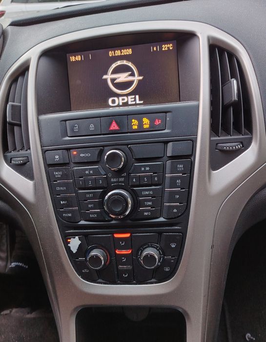 Opel Astra j kombi 2012 radio nawigacja navi 900  komplet