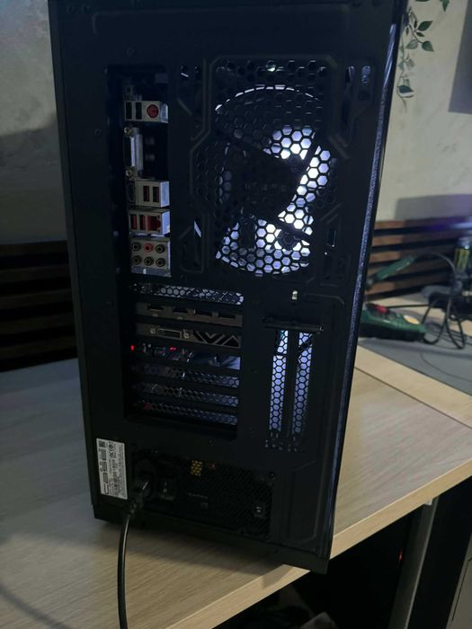 KOMPUTER DO GIER / PRACY – Ryzen 5 3600 + RX 580 4gb + 16GB RAM